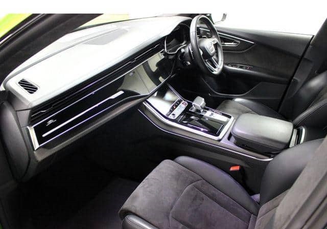 Is the AUDI RS Q8 2022 suitable for Uganda’s road conditions?