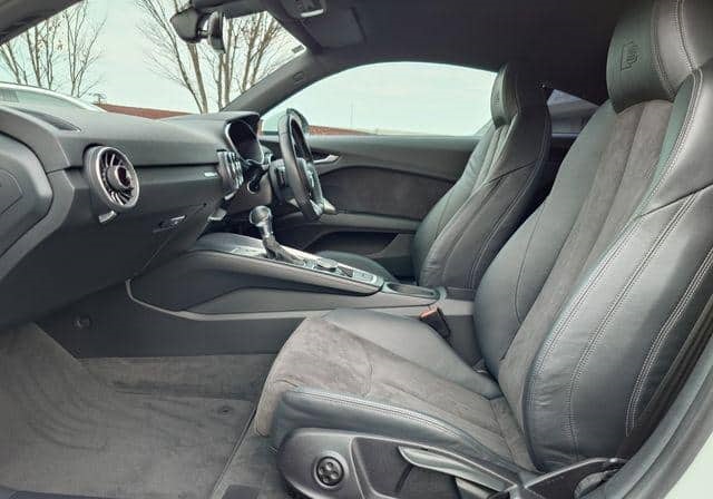 Is the AUDI TT 2.0TFSIS 2015 suitable for Uganda’s road conditions?