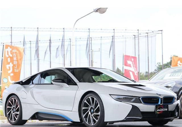 BMW I7 I8 4WD 2016 City And Highway Performance Ride Quality Economy Practicality