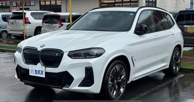 What features should I consider when buying a BMW IX3 2024?