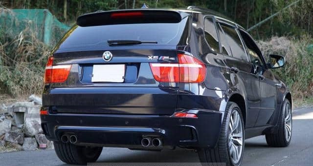 Is the BMW X5 M 2010 suitable for Uganda’s road conditions?
