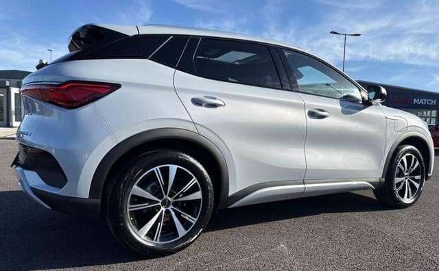 Is the BYD ATTO 3 ATTO 3 PREMIUM 2025 suitable for Ugandan roads?