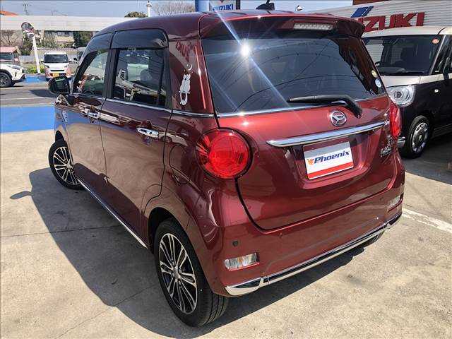 Is DAIHATSU CAST USED DAIHATSU CAST 2018 fuel efficient for city driving in Uganda?