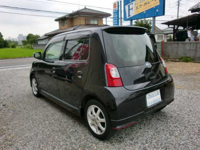 Is DAIHATSU ESSE USED DAIHATSU ESSE 2008 fuel-efficient for city driving?