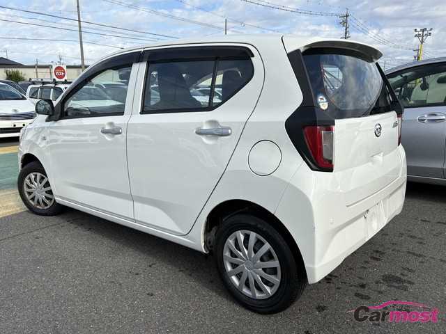 Is the DAIHATSU MIRA ES USED DAIHATSU MIRA ES 2020 fuel-efficient for city driving?