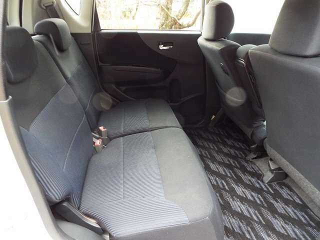 Is DAIHATSU MOVE CUSTOM USED DAIHATSU MOVE CUSTOM 2007 fuel efficient?