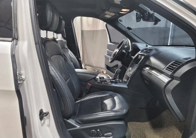Is the FORD EXPLORER AWD 2018 suitable for off-road driving in Uganda?