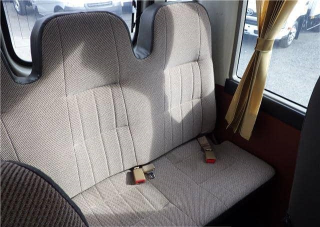Is HINO LIESSE II 29AT 2009 suitable for long-distance travel in Uganda?