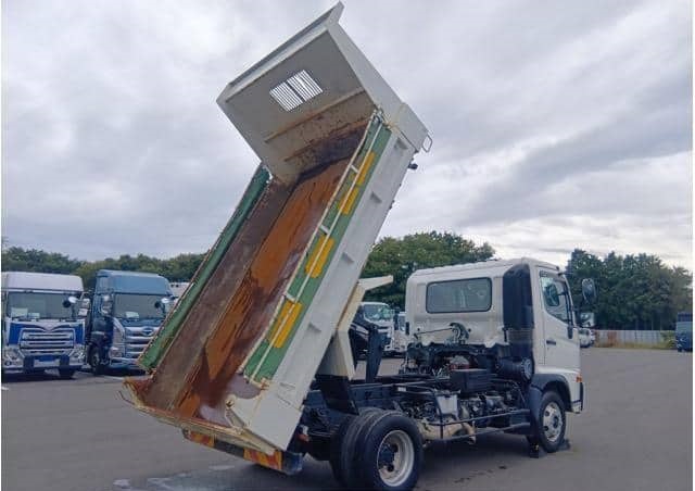 Is the HINO RANGER 2021 suitable for heavy-duty transport in Uganda?