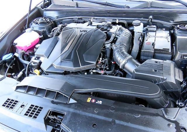 Is the HYUNDAI GRANDEUR GN7 CALLIGRAPHY 2025 available in Uganda?