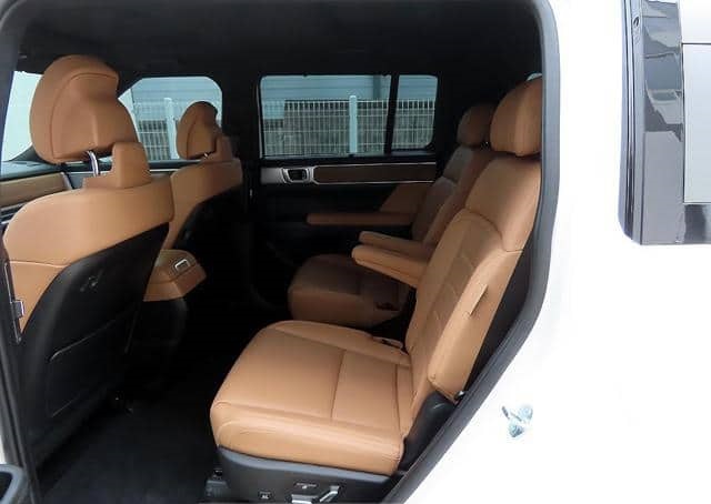 Is the HYUNDAI SANTA FE MX5 2024 a suitable family vehicle for Uganda?
