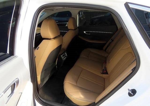 Is the HYUNDAI SONATA EXCLUSIVE SONATA INSPIRATION 2024 suitable for Ugandan road conditions?