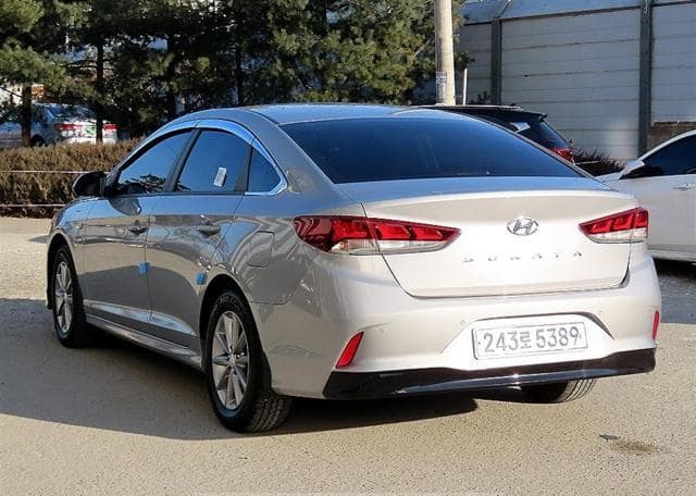 What are the key features of the HYUNDAI SONATA NEW RISE 2023?