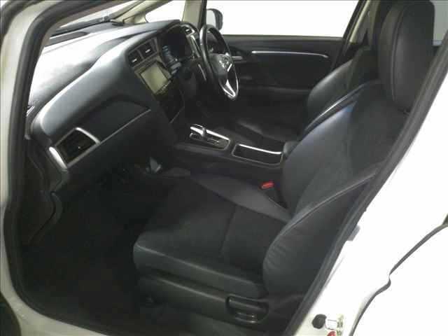 Is the HONDA CIVIC SHUTTLE 2017 fuel-efficient for Ugandan roads?