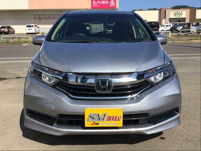 Is the HONDA CIVIC SHUTTLE 2020 fuel-efficient for Ugandan roads?