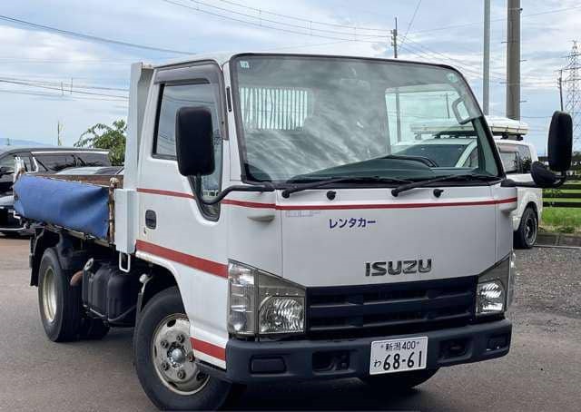 ISUZU ELF TRUCK 3.0 2009 In Uganda Import Basics Clearance Notes Where To Buy What To Avoid