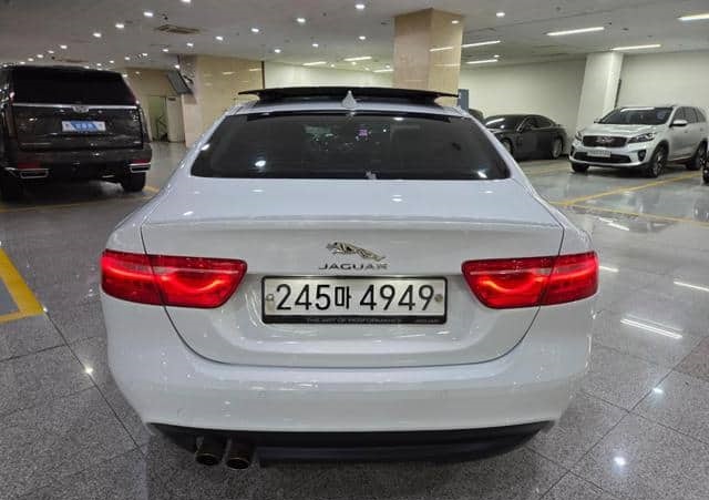 Is 2019 Jaguar XE Overpriced In Uganda