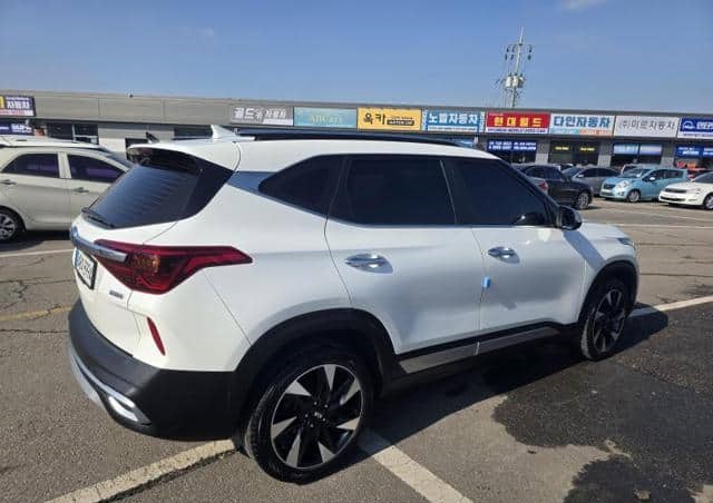Is the KIA SELTOS 2021 suitable for Ugandan road conditions?
