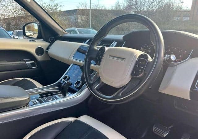 LAND ROVER RANGE ROVER SPORT 3.0 SD V6 2019 What Owners Like What Owners Complain About Real World Tips