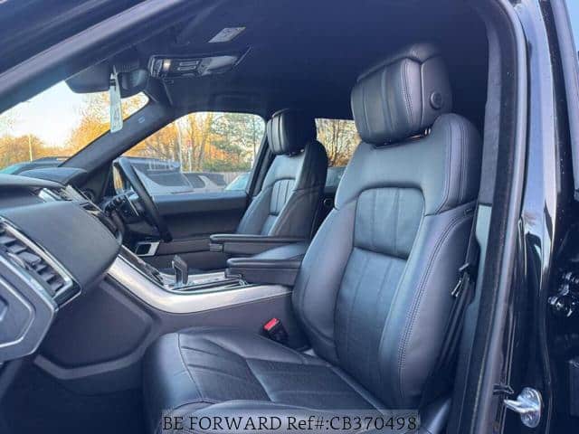 Is the LAND ROVER RANGE ROVER SPORT 3.0 SD V6 AUTOBIOGRAPHY 2020 suitable for Ugandan roads?