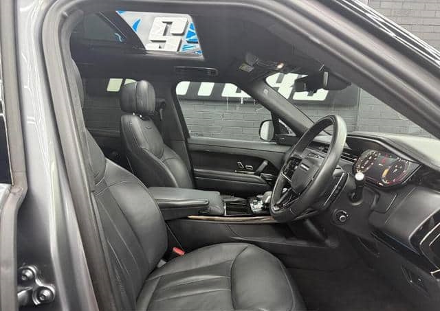 How To Import 2022 Land Rover Range Rover Sport 3.0 D350 To Uganda