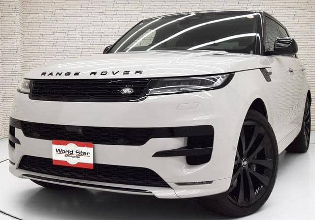 What features set the LAND ROVER RANGE ROVER SPORT 2024 apart from its competitors?