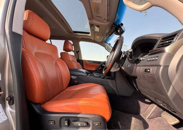 Is the LEXUS LX 570 2017 suitable for Uganda’s road conditions?