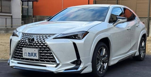 Is the LEXUS UX 300H 2025 available for purchase in Uganda?
