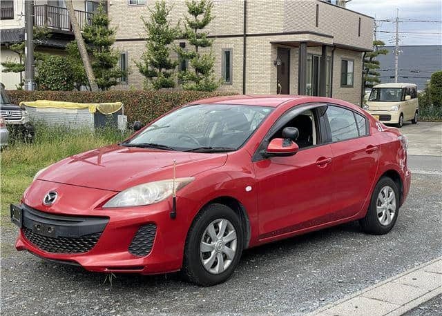 MAZDA AXELA HYBRID 2013 How To Choose The Right Spec Comfort Safety Handling Daily Use