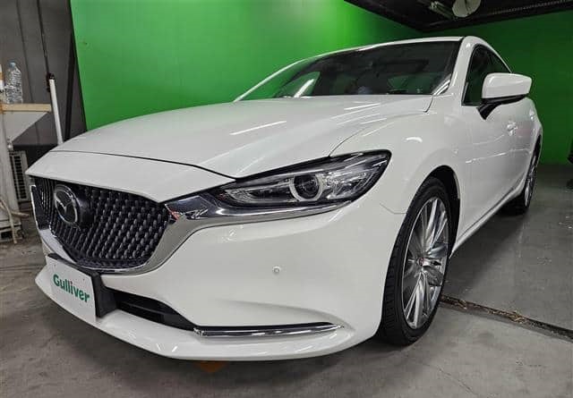 Is the MAZDA MAZDA6 SEDAN 2020 fuel efficient for Ugandan roads?