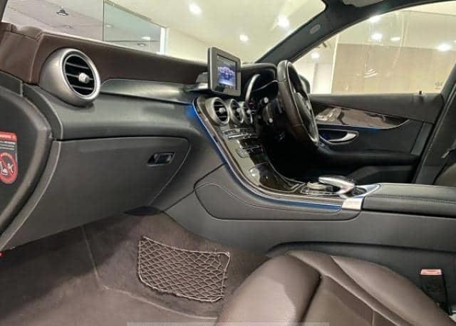 MERCEDES-BENZ GLC-CLASS 2016 Best Upgrades Tyres Fluids Battery Care Keeping It Reliable