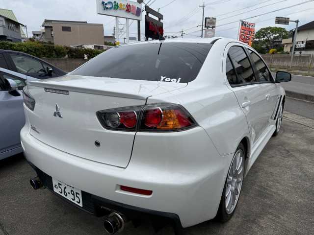 Is the MITSUBISHI LANCER EVOLUTION 2015 available for purchase in Uganda?