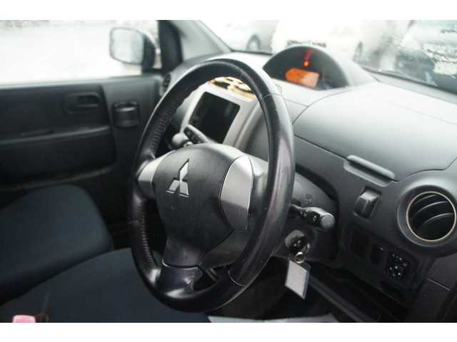Is the MITSUBISHI EK SPORT 2010 suitable for Uganda’s road conditions?
