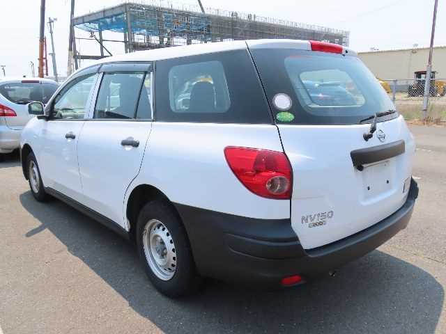 Is the NISSAN AD VAN 2019 suitable for Ugandan road conditions?
