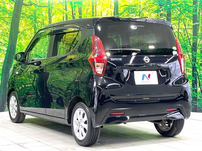 Is the NISSAN DAYZ 2019 suitable for Ugandan road conditions?