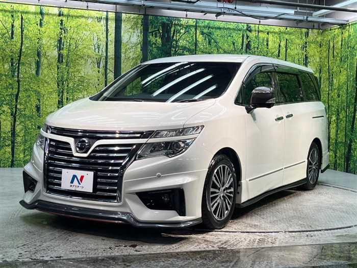 Is the NISSAN ELGRAND 2017 suitable for Ugandan road conditions?