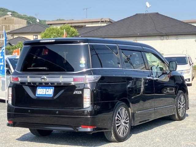 NISSAN ELGRAND 2019 Performance Review Acceleration Braking And Ride