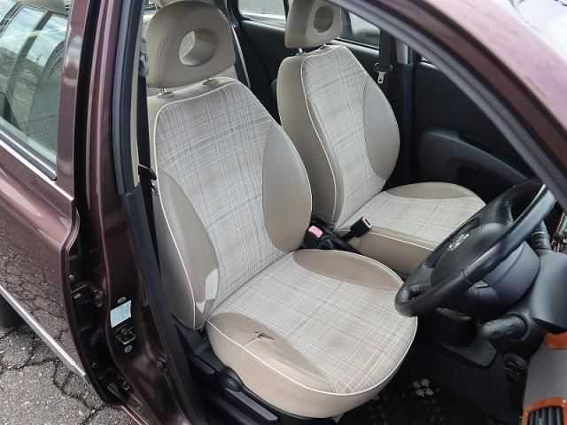 NISSAN MARCH 2005 Comfort And Practicality For Family Or Business Use