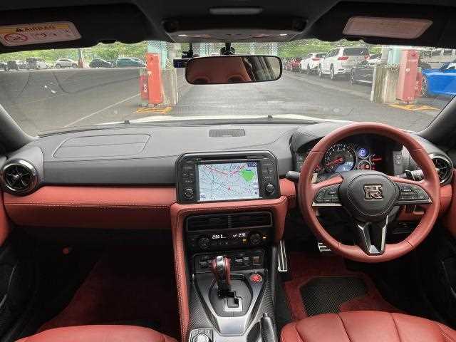 NISSAN GT-R 2019 How To Choose Between Similar Models And Trims
