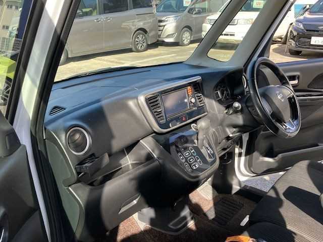 NISSAN ROOX 2016 How To Confirm Genuine Parts And Quality Service