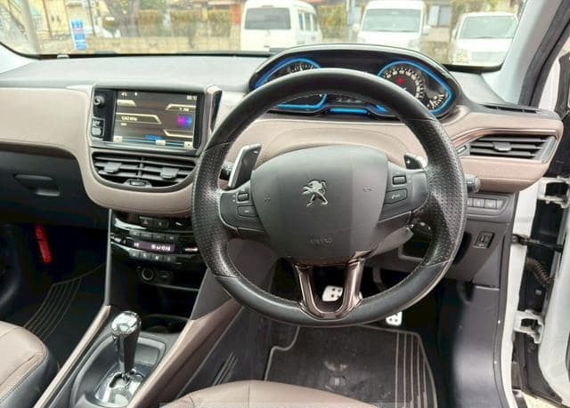 Is the PEUGEOT 2008 2014 suitable for Uganda’s road conditions?