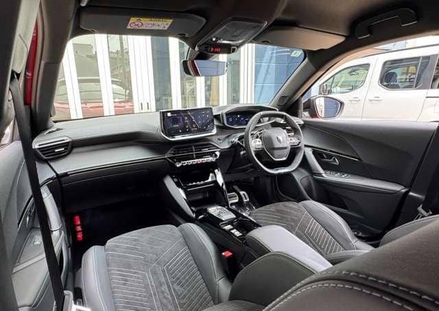 What are the key features of the PEUGEOT 2008 2025 for buyers in Uganda?