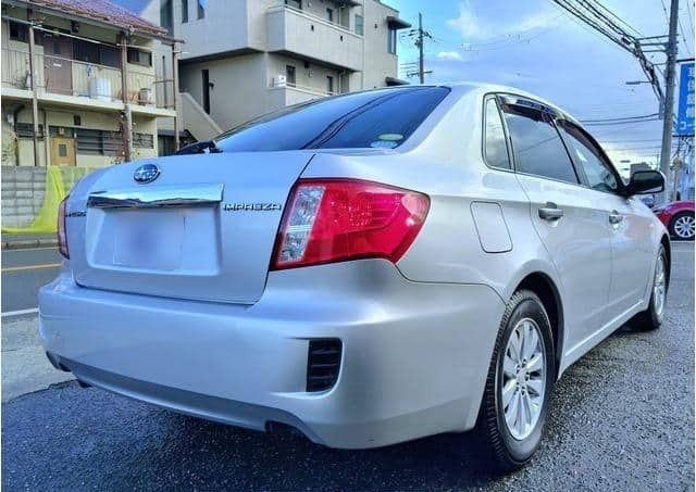 Is the SUBARU IMPREZA ANESIS 2008 suitable for Uganda’s road conditions?