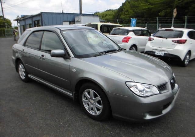 Is the SUBARU IMPREZA SPORTSWAGON 2006 suitable for Ugandan road conditions?