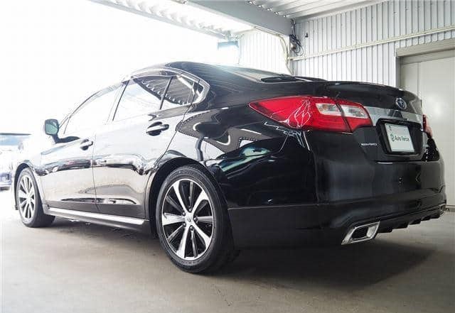 Is the SUBARU LEGACY B4 2014 fuel efficient for local driving conditions in Uganda?