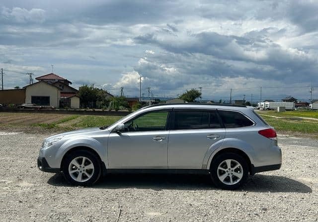 SUBARU OUTBACK 2012 Common Warning Lights And What They Mean