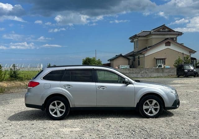 SUBARU OUTBACK 2012 Common Warning Lights And What They Mean