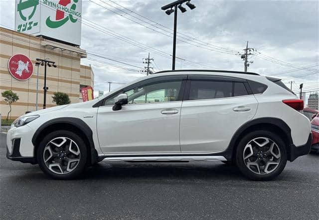 Is the SUBARU XV HYBRID 2019 suitable for driving in Uganda’s rural areas?