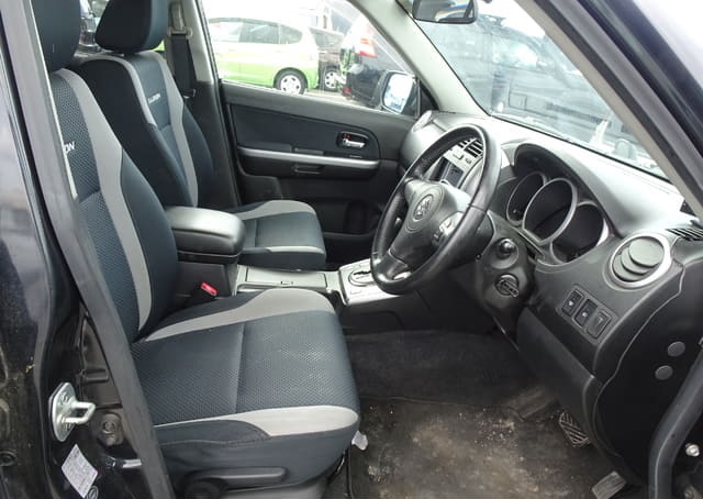 City Driving Review For 2009 Suzuki Escudo 2.4 Salomon Limited