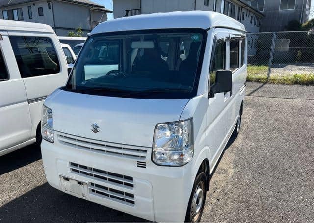 Is the SUZUKI EVERY PC 2020 suitable for family use?